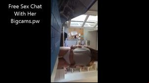 Teen Girl showing big ass on webcam